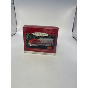 Hallmark Keepsake Ornament Lionel Train 1950 Santa Fe F3 Diesel Locomotive